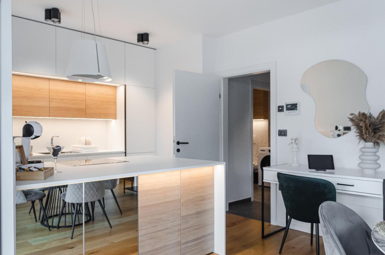 Apartma Vila Center Lux Lägenhet Slovenj Gradec Exteriör bild